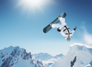 PG电子娱乐官网下载-红牛险胜罗马，孙兴慜状态火热，现代足球的战术博弈与亚洲巨星崛起