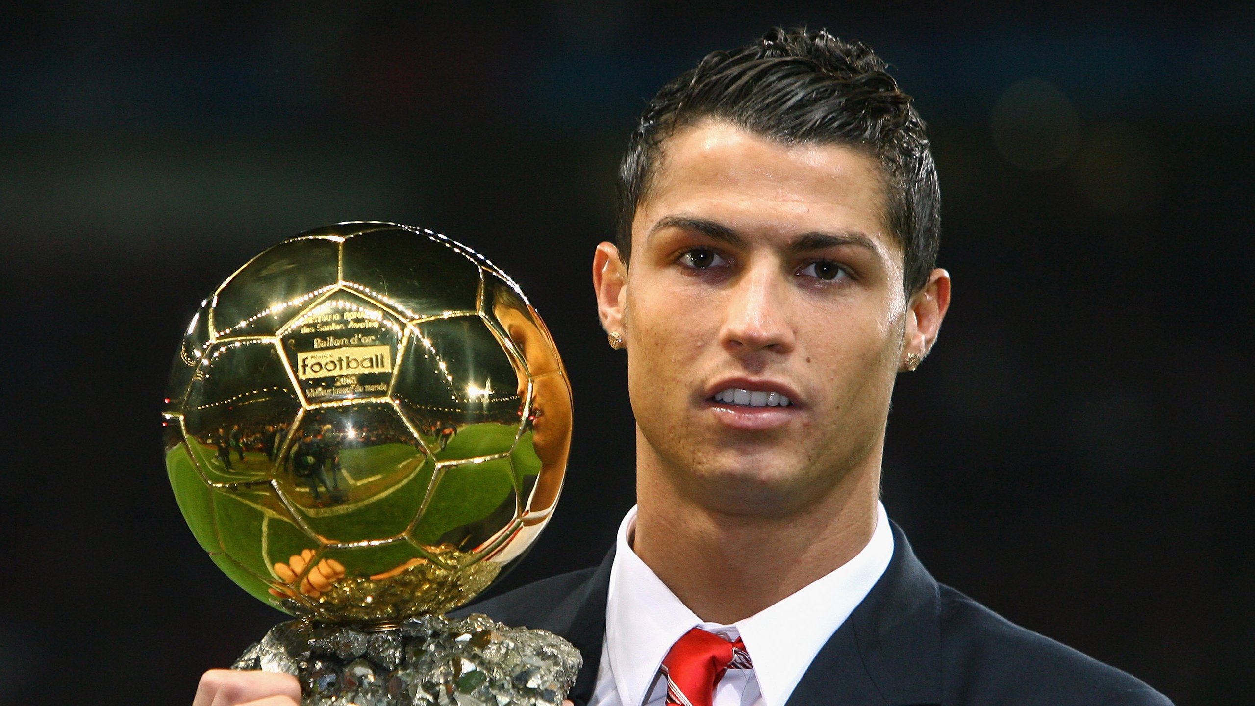 黄喜灿接管美加墨世界杯，美国队提前终结佛罗伦萨悬念